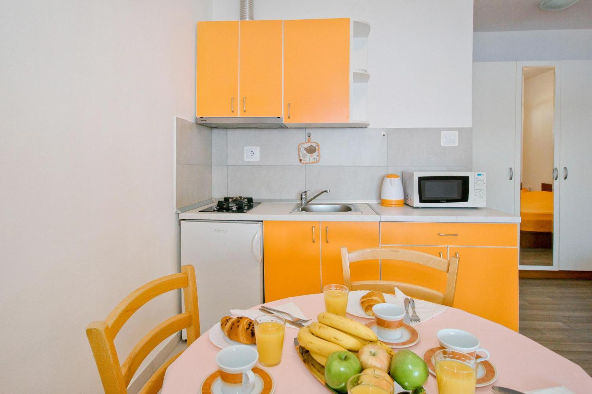Apartments Ane Molunat Zewnętrze zdjęcie