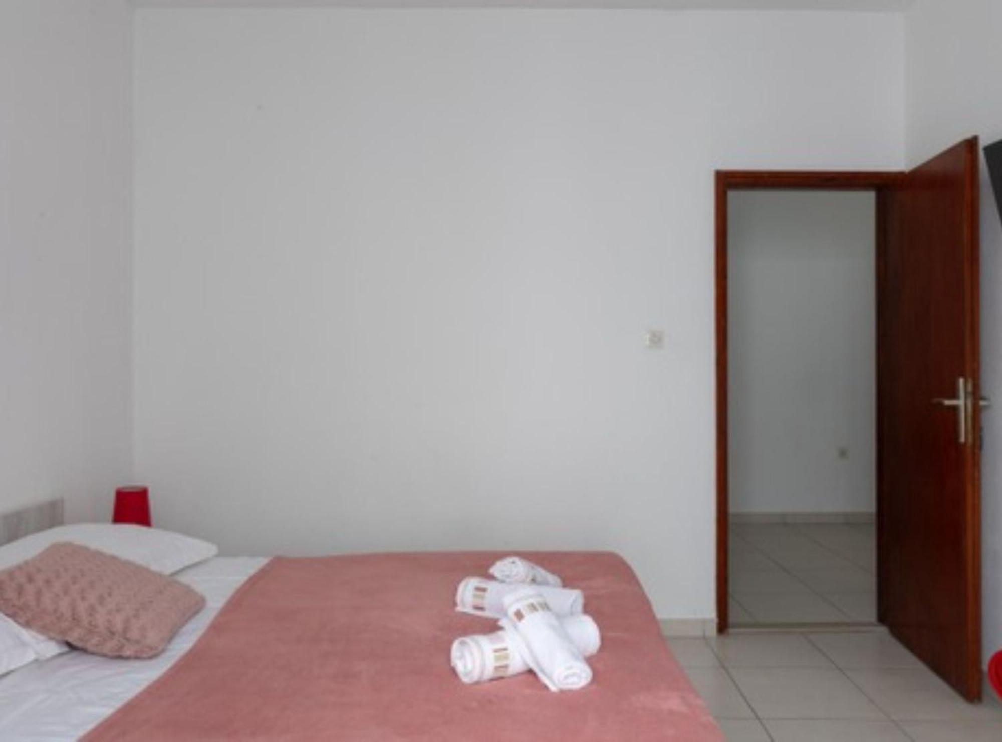 Apartments Ane Molunat Zewnętrze zdjęcie